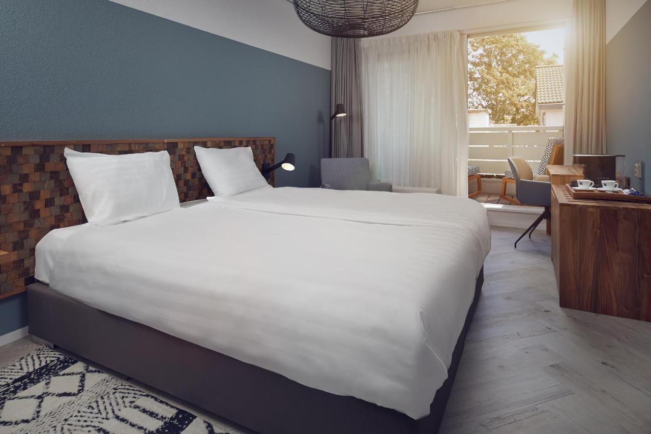 Romantik Badhotel Ренессе Экстерьер фото